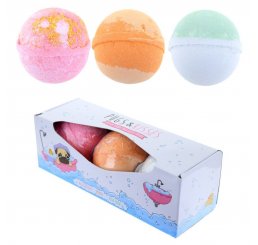 Set of 3 Pugs and Kisses Bath Bombs Fruity Scents